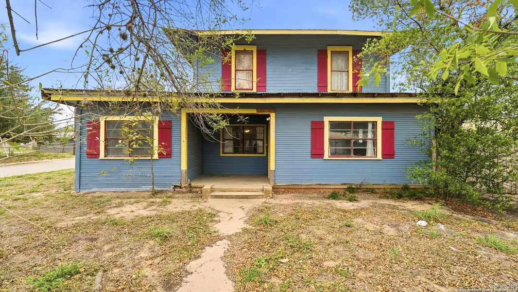 536 Commerce St, Pleasanton, TX 78064