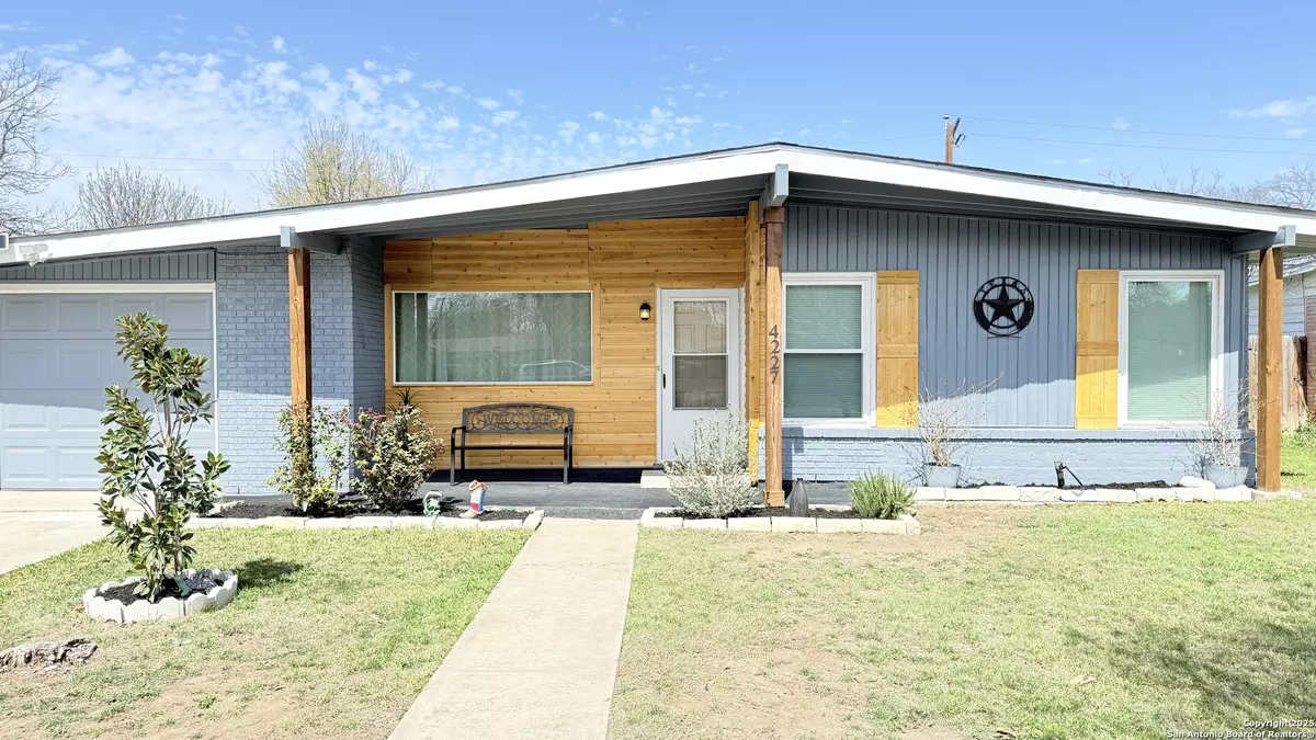 San Antonio, TX 78218,4227 Eisenhauer