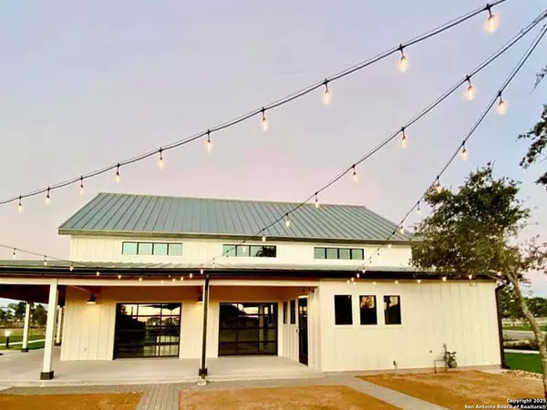 New Braunfels, TX 78132,1308 Robison