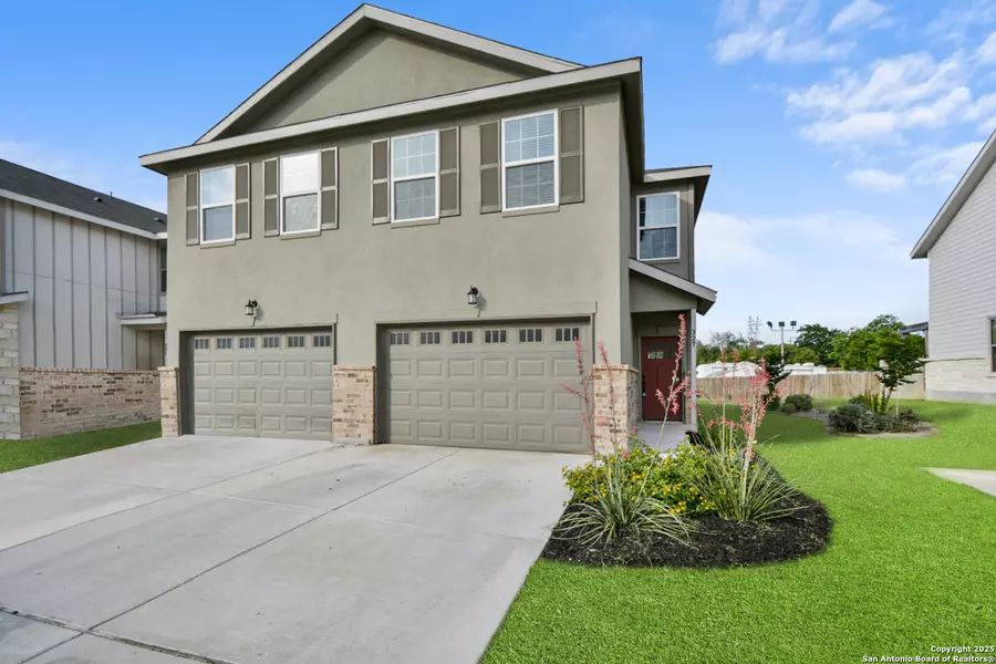 327 Untermaier, New Braunfels, TX 78130