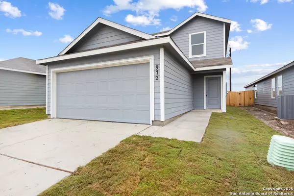 Seguin, TX 78155,972 Pastar Creek