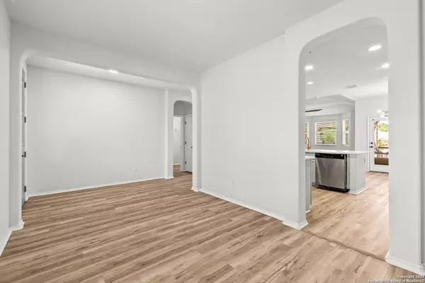 San Antonio, TX 78261,25807 Beautyberry