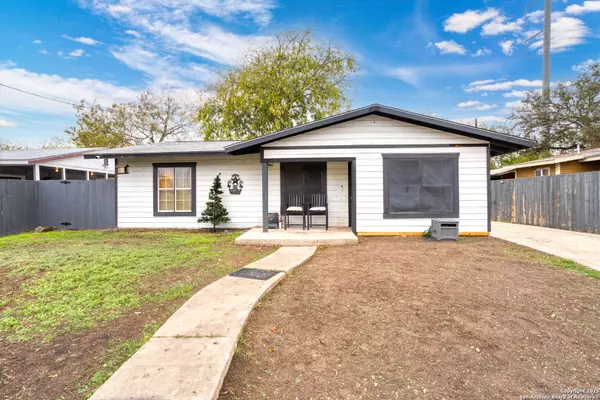 243 Yolanda, San Antonio, TX 78228