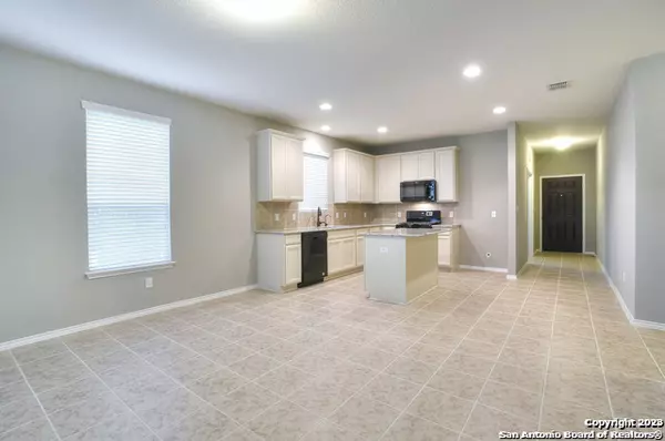 San Antonio, TX 78245-4737,1443 KEDROS