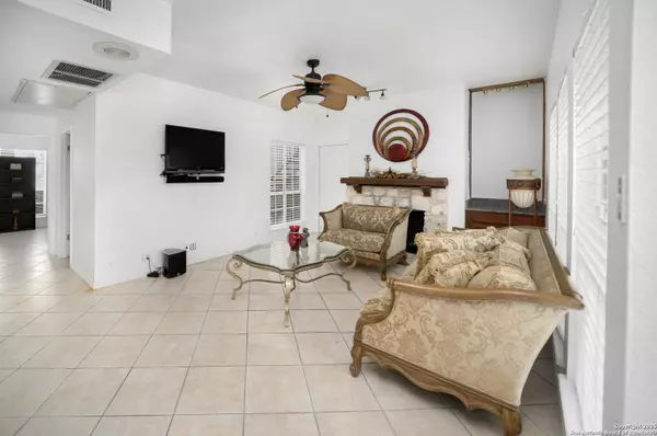 San Antonio, TX 78249,14745 Babcock Rd UNIT 103