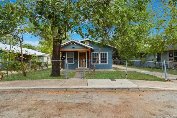 San Antonio, TX 78204,126 King Roger