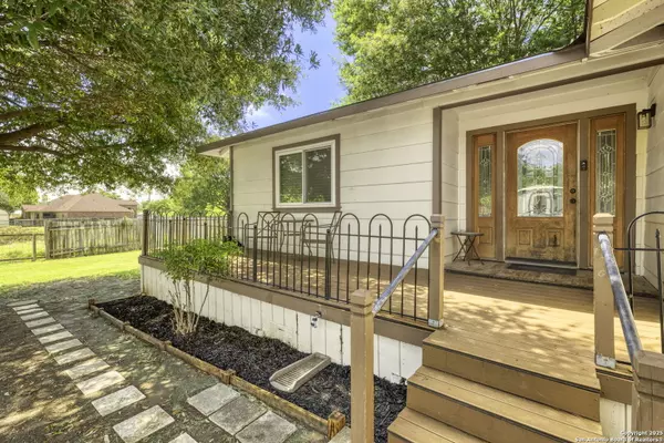 Selma, TX 78154,8216 Alton