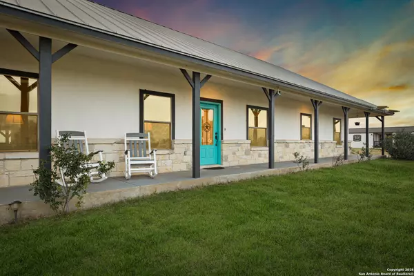 Jourdanton, TX 78026,4355 N State Highway 16