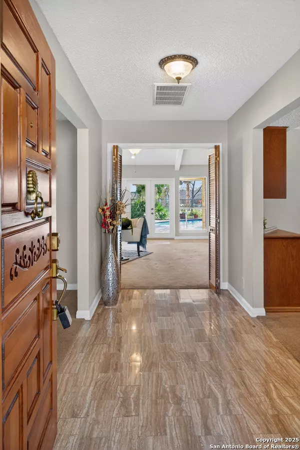 Windcrest, TX 78239,6330 Lakewood Park