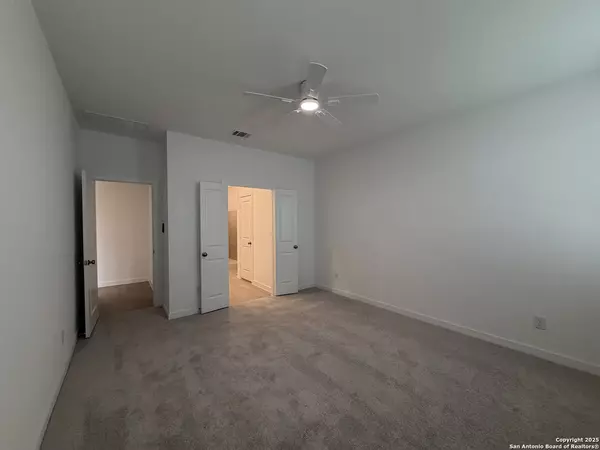 San Antonio, TX 78245,3626 Scooter Dam