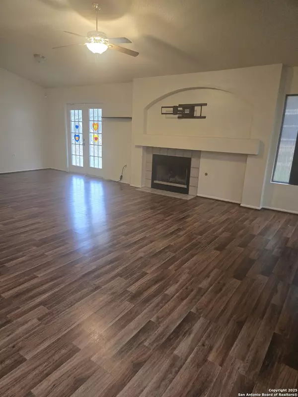 Converse, TX 78109,10034 Palomino Cyn