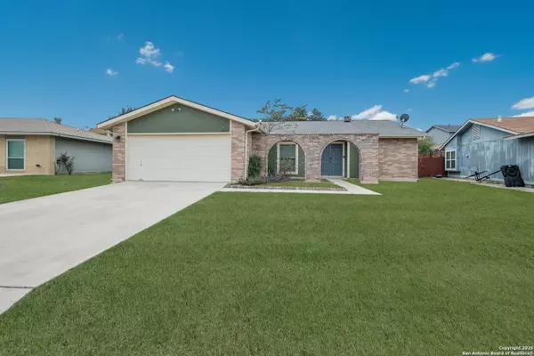 1009 Victoria Crossing, San Antonio, TX 78245