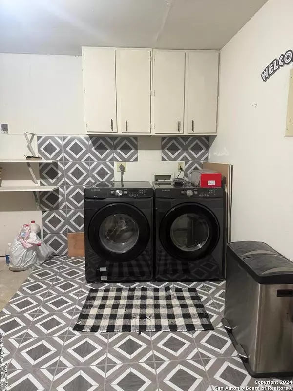 Schertz, TX 78108,3401 Cliffside