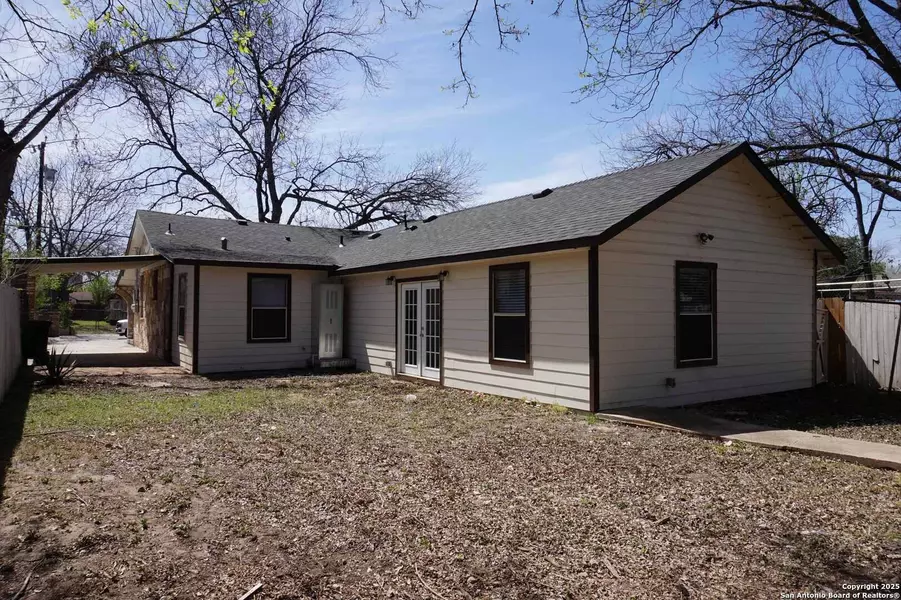 167 Price, San Antonio, TX 78211