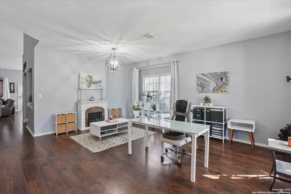 San Antonio, TX 78247,15866 Redwoods Mnr