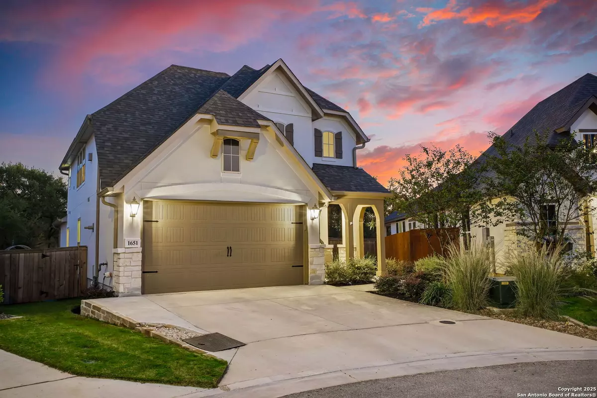 New Braunfels, TX 78130,1651 Gruene Grass