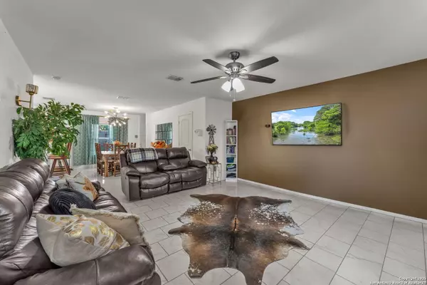 San Antonio, TX 78252,6807 Treselle Ln