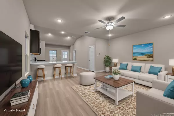 Converse, TX 78109,10351 White Hart Lane