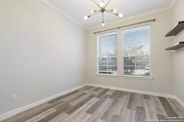 Cibolo, TX 78108,208 Dove Run