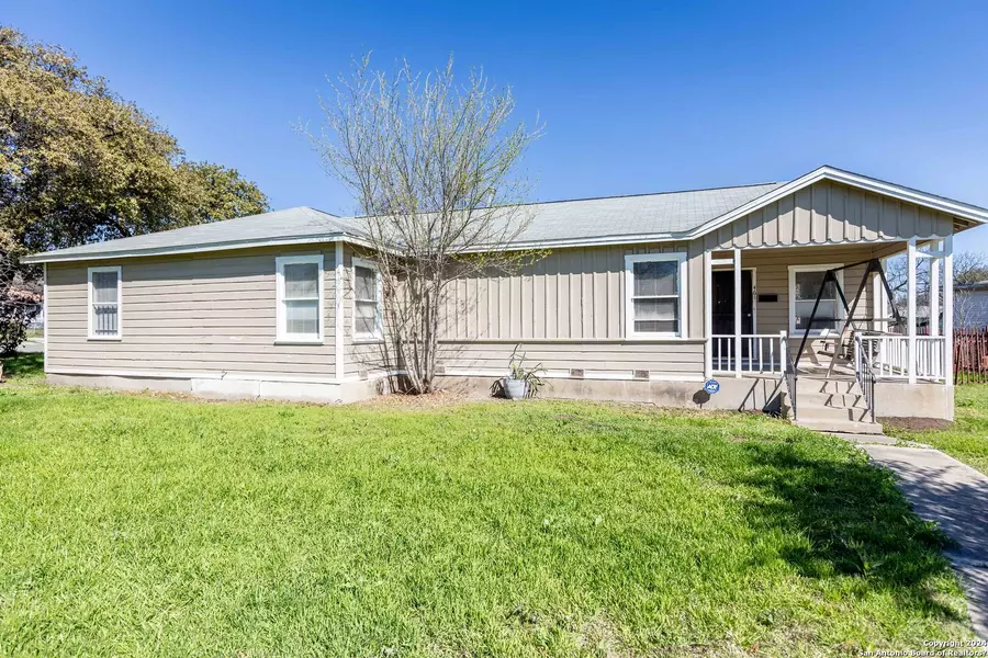 461 Westminster Ave, San Antonio, TX 78228-5430