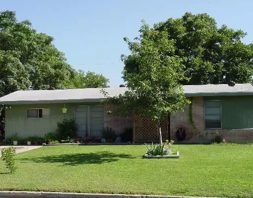 1711 FARWELL DR, San Antonio, 78213-