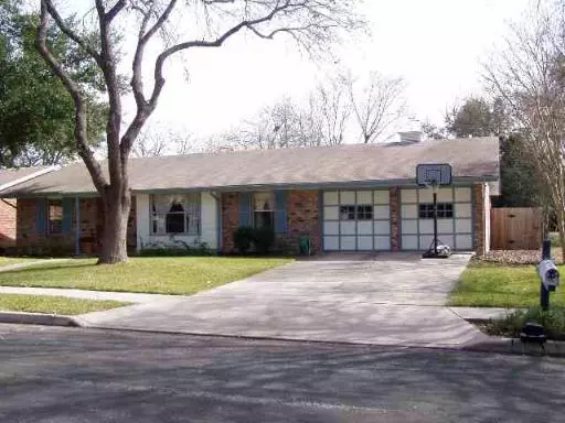 10318 BURR OAK, San Antonio, TX 78230-4318