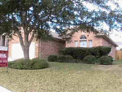 3039 FALL MIST DR, San Antonio, TX 78247-3229