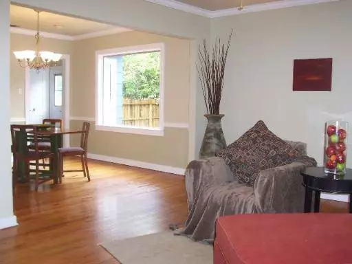 San Antonio, TX 78209-,211 CHEVY CHASE DR