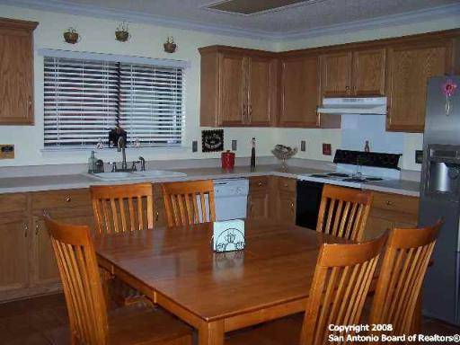 San Antonio, TX 78247-6522,13339 MAGNOLIA BROOK
