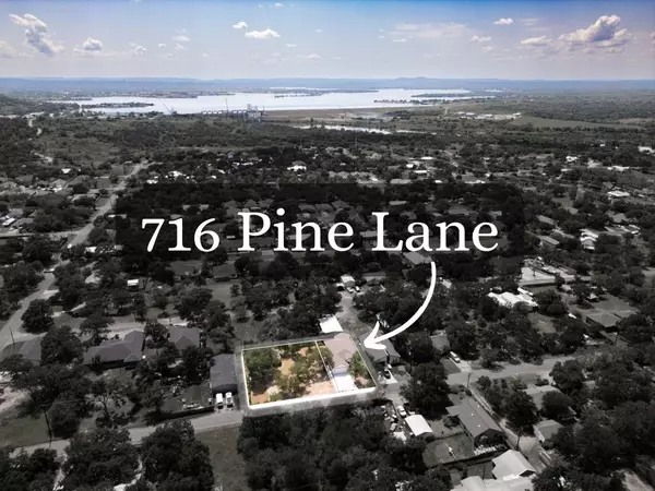 Horseshoe Bay, TX 78657,716 Pine Lane