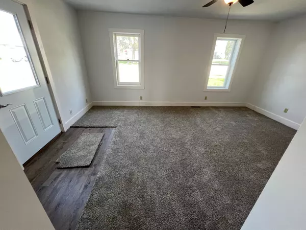 Postville, IA 52162,160 E Military RD