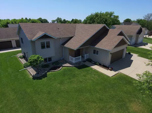 6 Elm CT, Osage, IA 50461