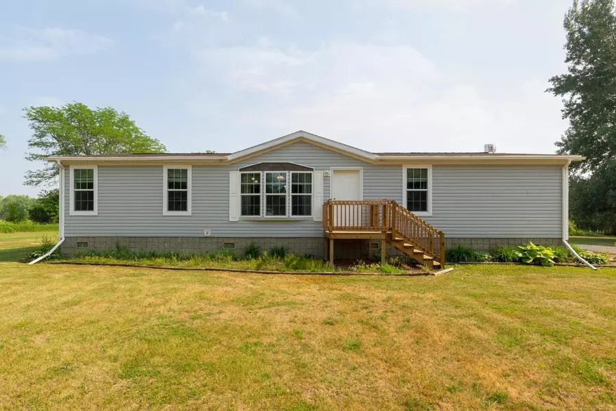 30218 Broadway AVE, New Hartford, IA 50660