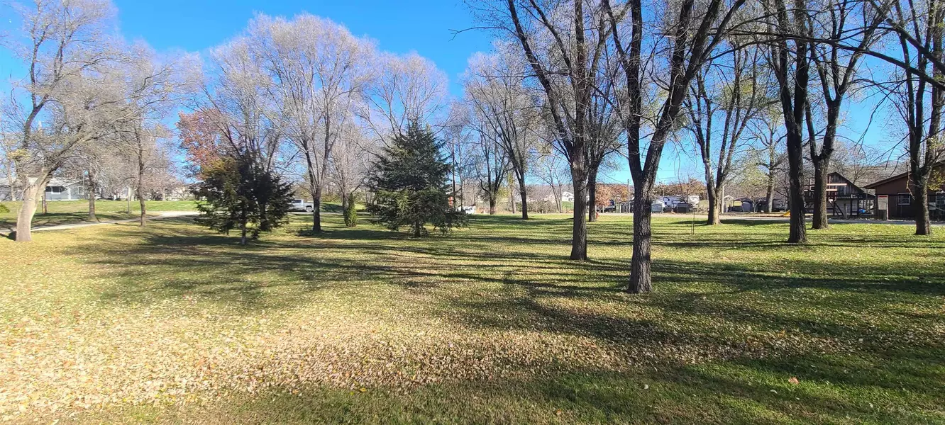 State ST, Clermont, IA 52135