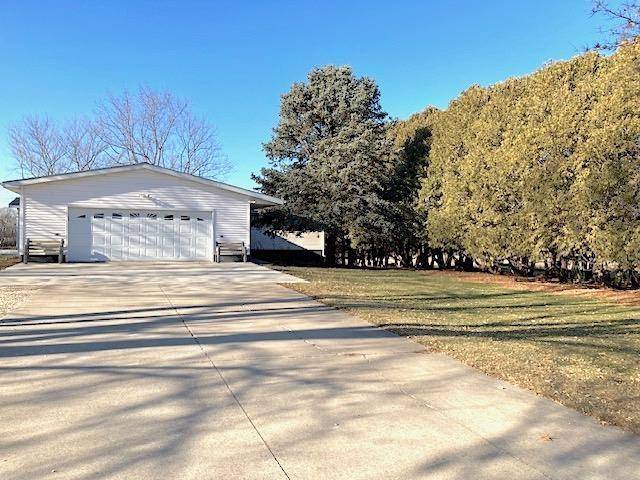 3089 Greene RD, Greene, IA 50636