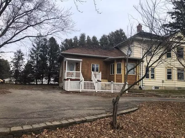 Arlington, IA 50606,420 East ST