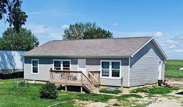 Aplington, IA 50604,10702 G Ave.