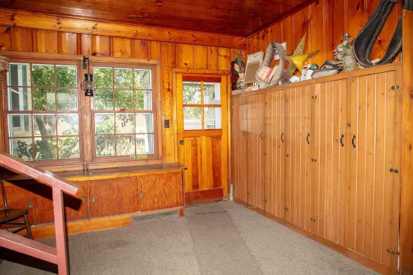 Nashua, IA 50658,709 Madison ST