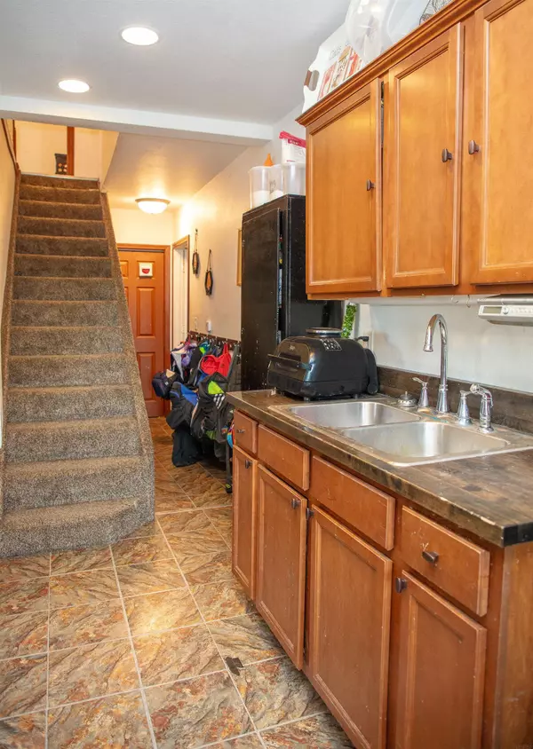 Aplington, IA 50604,12946 I AVE