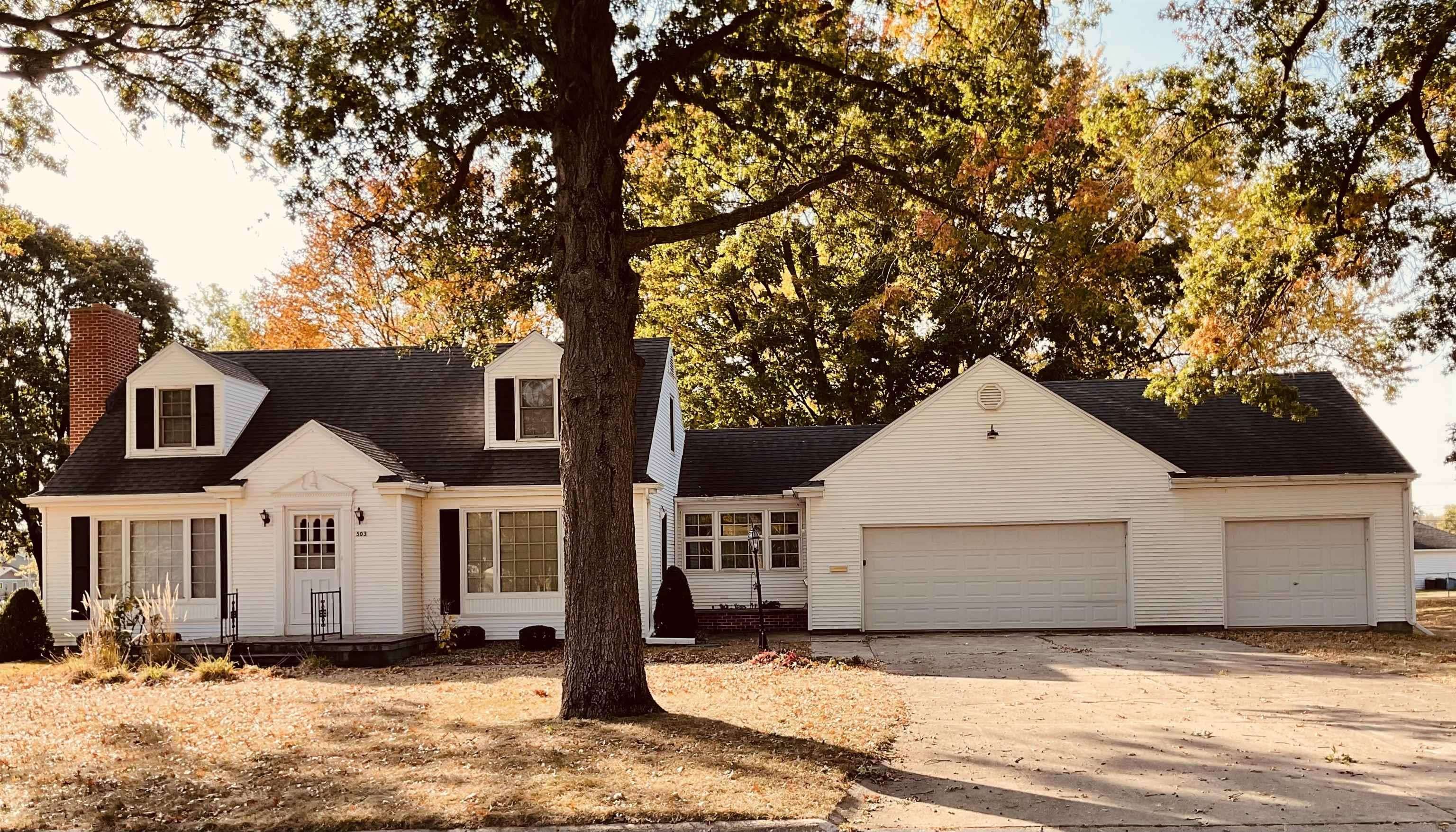 503 6th ST, Sumner, IA 50674