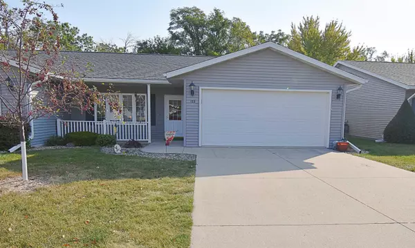 122 Cardinal CT, Independence, IA 50644