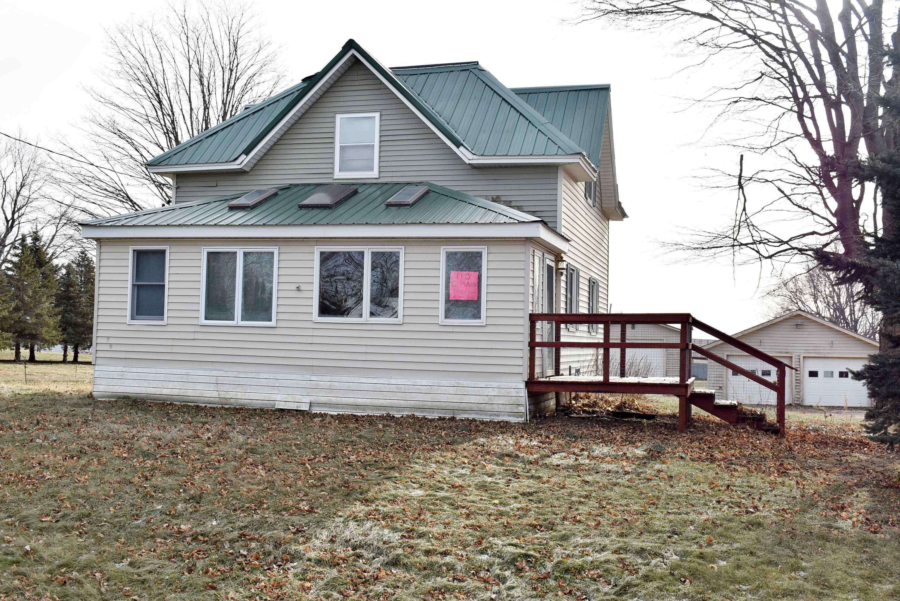 110 E Main ST, Mitchell, IA 50461