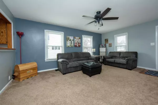 Allison, IA 50602,614 Maple ST