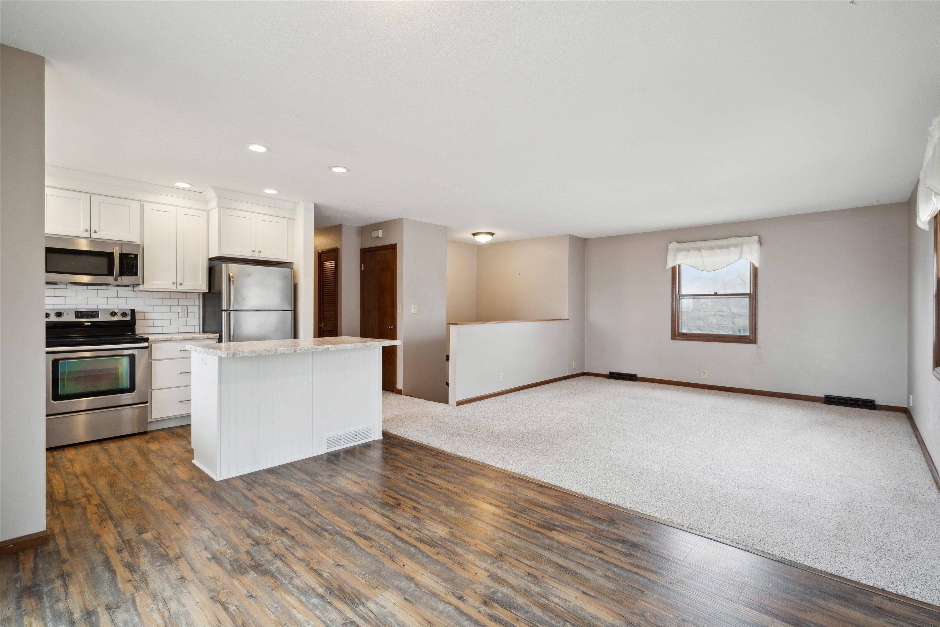 Cedar Falls, IA 50613,2911 Lovejoy DR