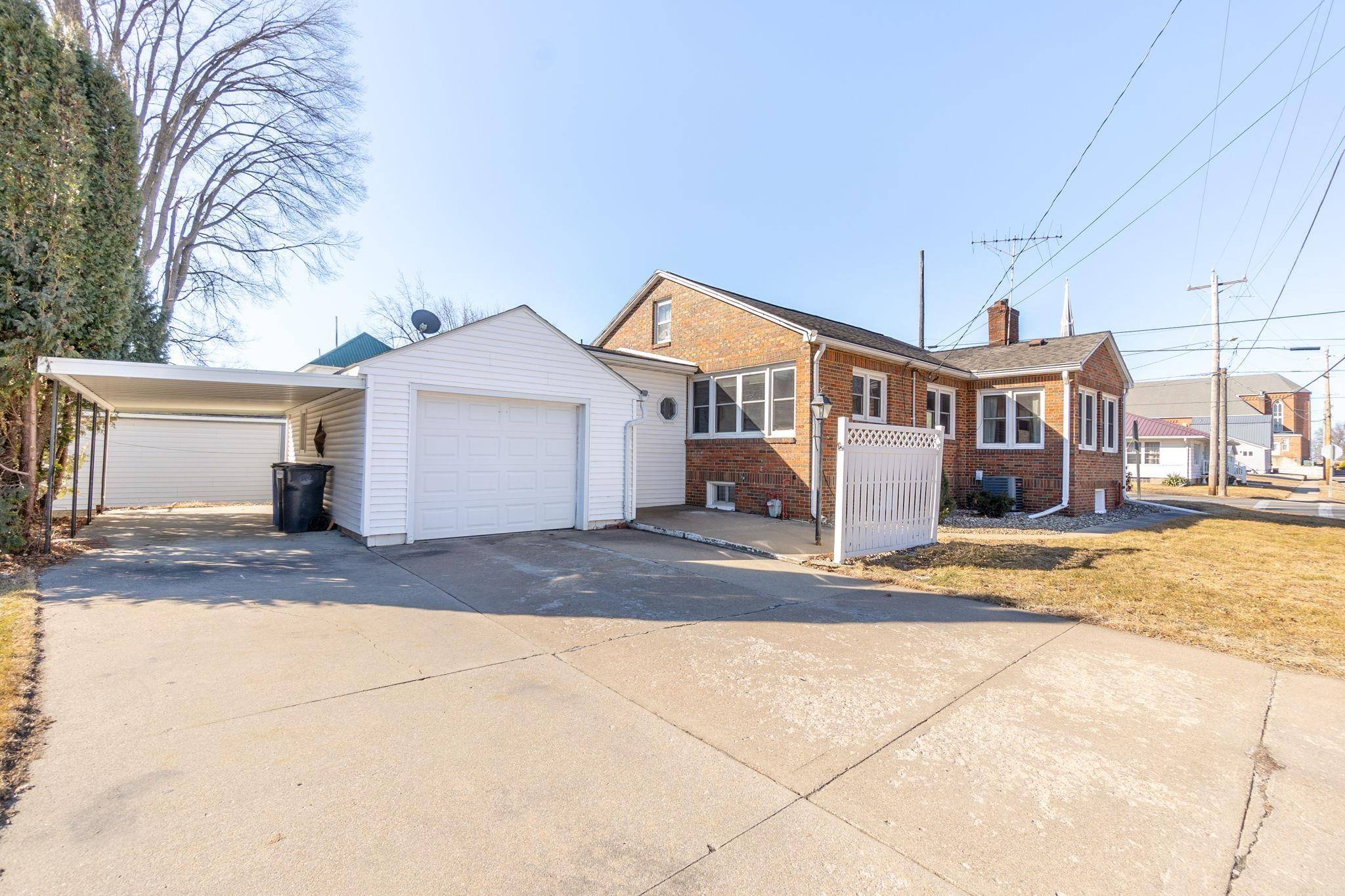 Gilbertville, IA 50634,1520 5TH ST