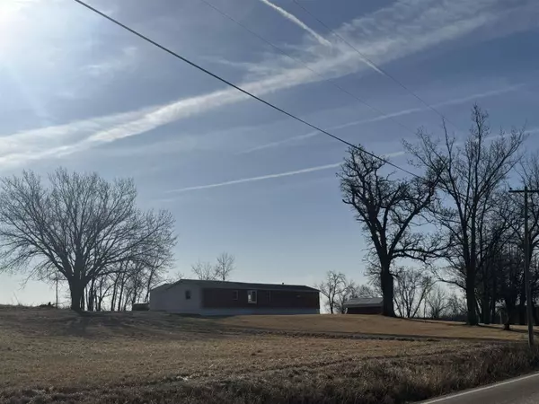 Bassett, IA 50645,304 S. Main