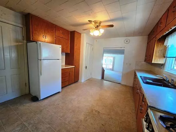 New Hampton, IA 50659,507 W Main ST