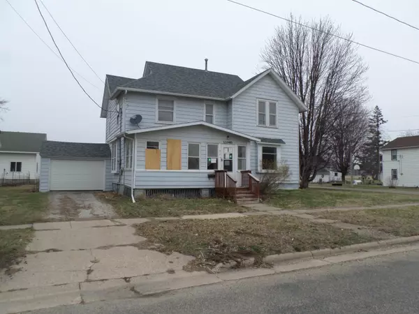 312 South ST, Sumner, IA 50674