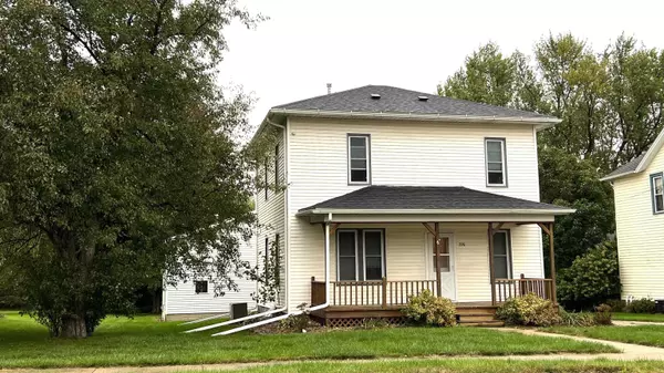 226 S Water AVE, New Hampton, IA 50659