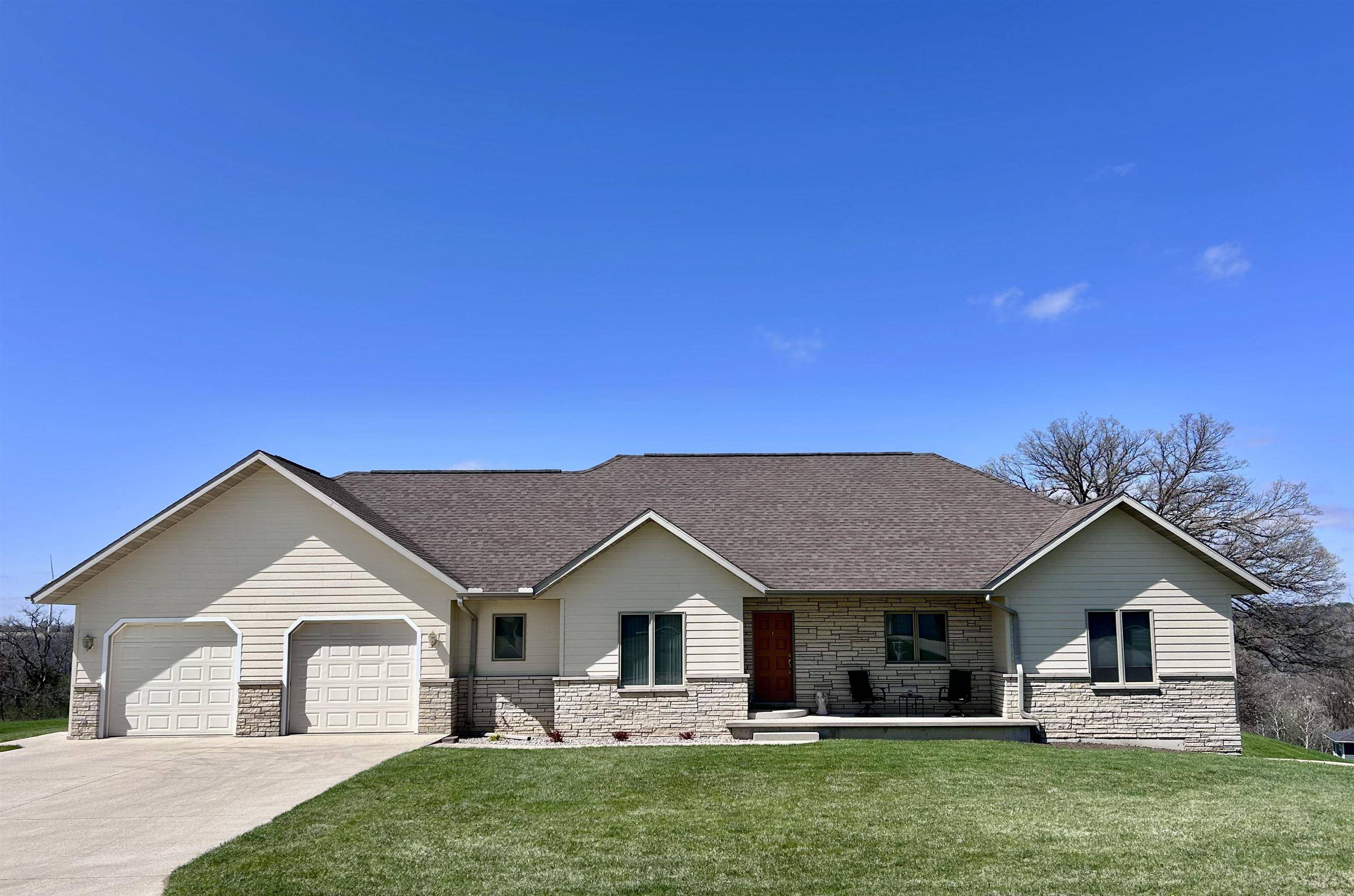 1012 Bruening DR, Decorah, IA 52101